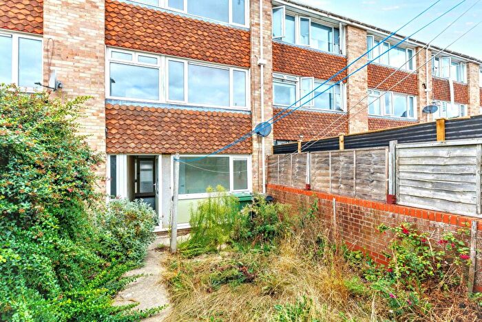 3 Bedroom Terraced House For Sale In The Lees, Faringdon, SN7