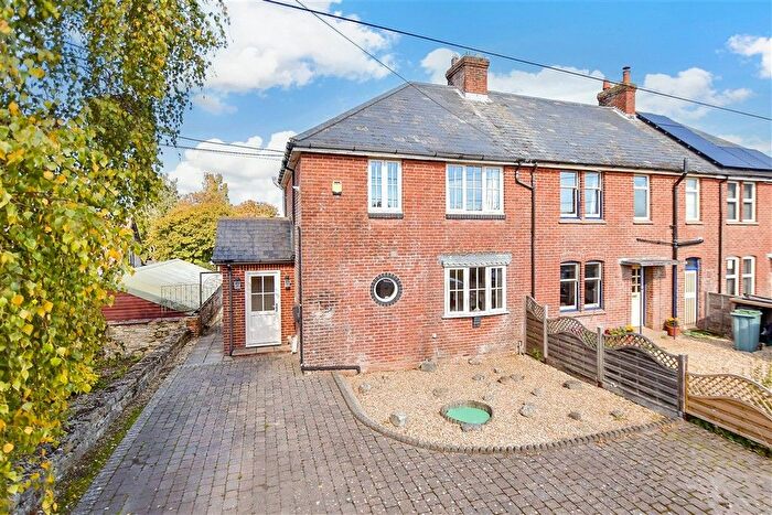 2 Bedroom Semi-Detached House For Sale In Main Road, Newbridge, Yarmouth, Isle Of Wight, PO41