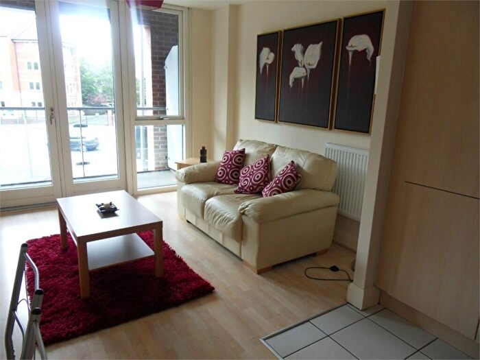 1 Bedroom Apartment To Rent In Park Central, Birmingham, B15
