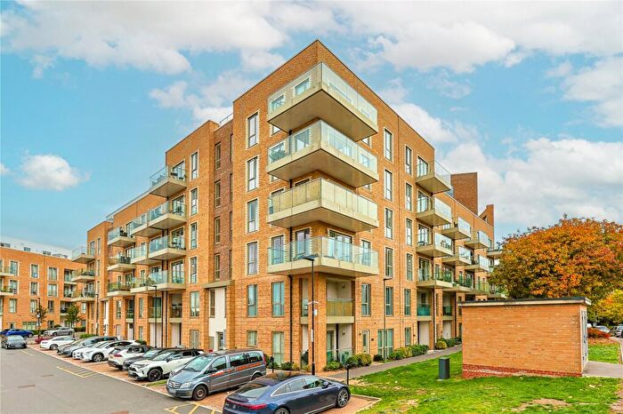 2 Bedroom Apartment For Sale In Coxwell Boulevard, Colindale, NW9