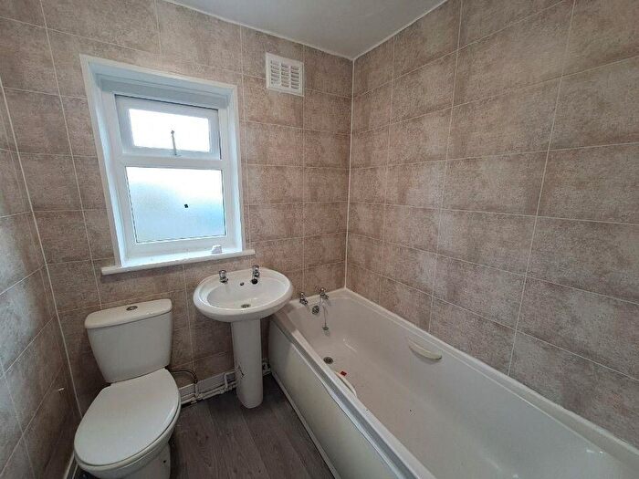 3 Bedroom Terraced House To Rent In Langdon Gardens, Stanley, DH9