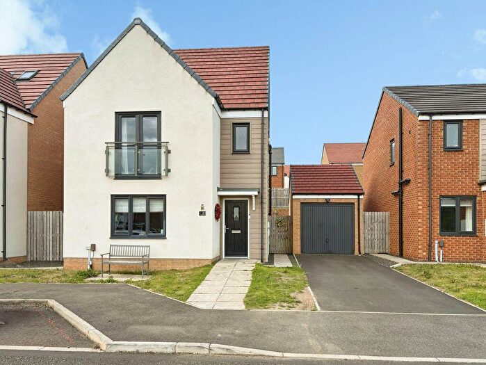 4 Bedroom Detached House For Sale In Oxen Drive, Wallsend, NE28