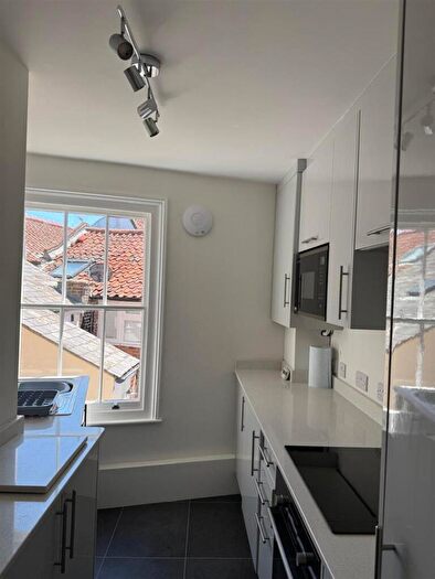 2 Bedroom Apartment To Rent In Market Place, Southwold, IP18