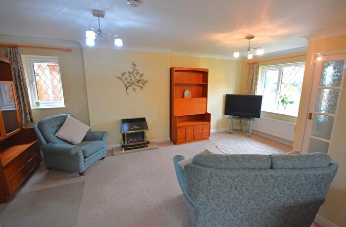 3 Bedroom Detached Bungalow For Sale In Barford Close, Westbrook, Warrington, WA5