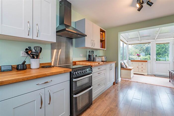 3 Bedroom Terraced House For Sale In Woodlands Drive, Leyland, PR25