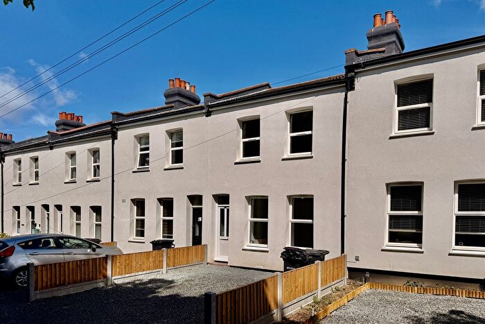 2 Bedroom Property To Rent In Brickfield Cottages, Cherry Orchard Lane, Rochford, SS4