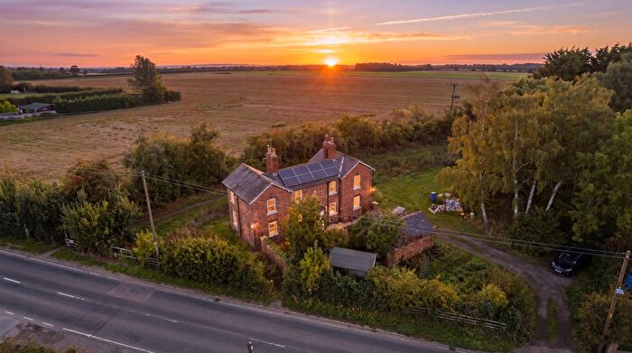 4 Bedroom Detached House For Sale In Street Lane, Bubwith, East Riding Of Yorkshire, YO8