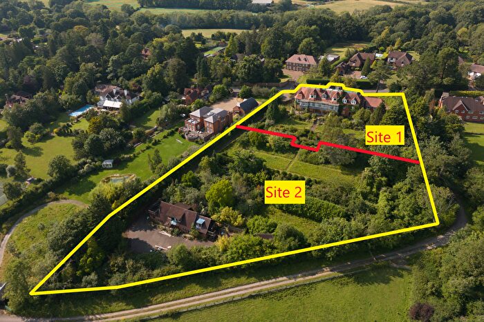 Mobile/park Home For Sale In Mayfield Lane, Wadhurst, TN5