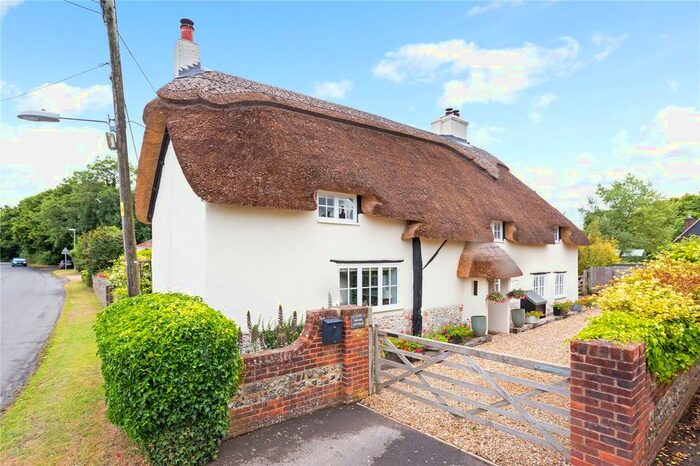 4 Bedroom Detached House For Sale In Dean Lane, Sixpenny Handley, Salisbury, SP5