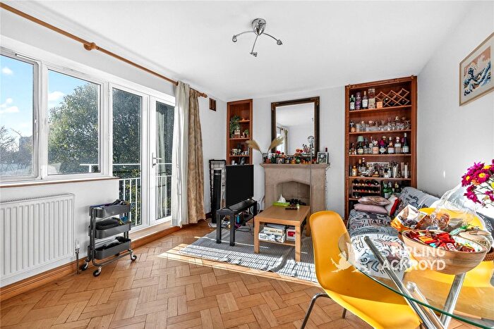 2 Bedroom Flat To Rent In Abercorn Place, London, NW8