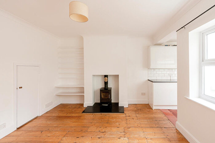 2 Bedroom Terraced House For Sale In Sion Road, Bedminster, Bristol, BS3