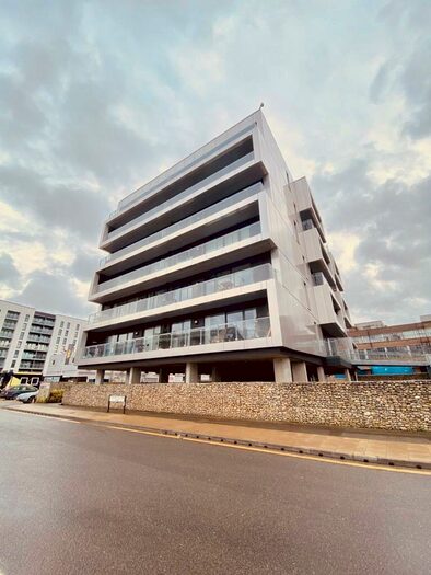 1 Bedroom Apartment To Rent In Gavin Bank, NR1