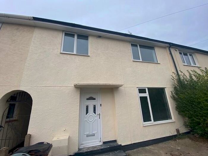 3 Bedroom House To Rent In Bournmoor Avenue, Nottingham, NG11