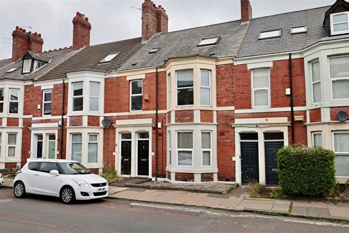 3 Bedroom Flat To Rent In Forsyth Road, Newcastle Upon Tyne, NE2