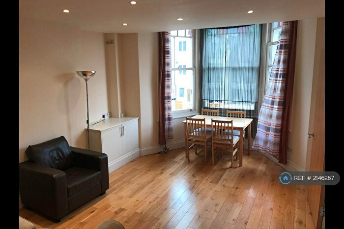 2 Bedroom Flat To Rent In Westbere Road, London, NW2