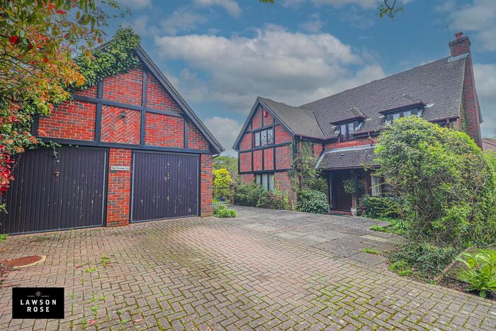 4 Bedroom Property To Rent In Brooklynn Close, Waltham Chase, Southampton, SO32