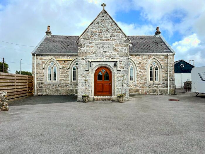 5 Bedroom Property For Sale In Wendron, Helston, TR13