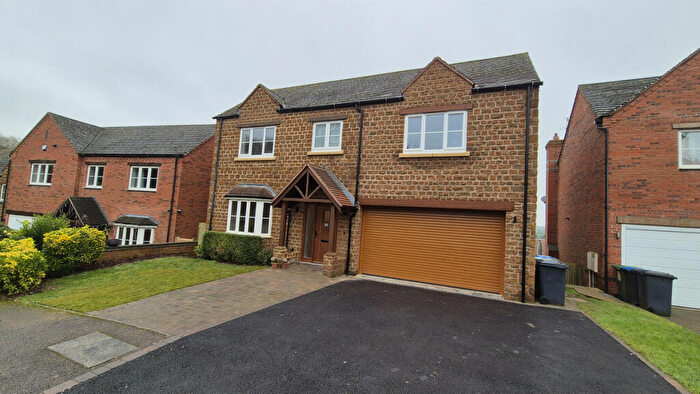 4 Bedroom Detached House For Sale In Howcombe Gardens, Napton, CV47