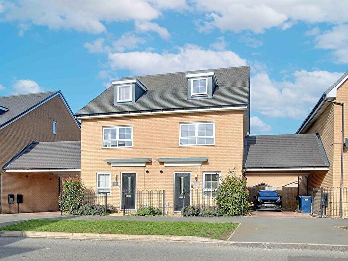 3 Bedroom Property For Sale In Gumcester Way, Godmanchester, Huntingdon, PE29