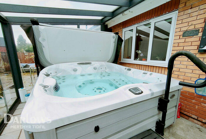 4 Bedroom Detached Bungalow For Sale In Heolgerrig, Merthyr Tydfil, CF48