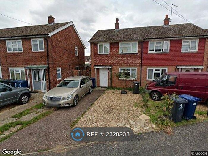 3 Bedroom Semi-Detached House To Rent In Charles Street, St. Neots, PE19