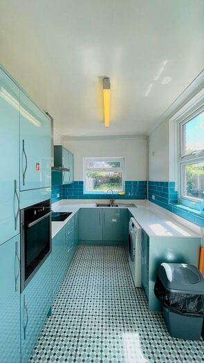 4 Bedroom Terraced House To Rent In Barley Lane, Romford, IG3