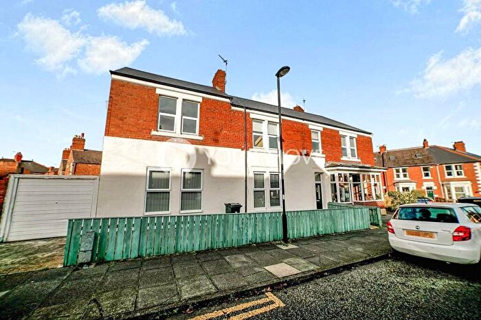 4 Bedroom End Of Terrace House To Rent In St. Ronans Road, Whitley Bay, Tyne And Wear, NE25