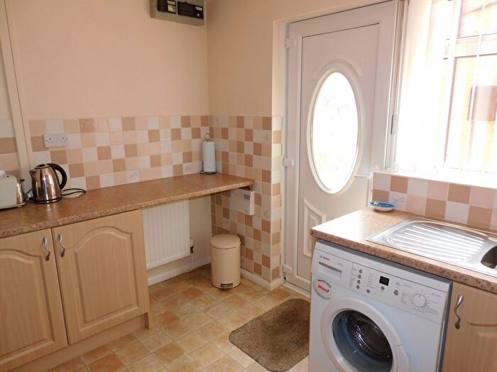 2 Bedroom Detached Bungalow For Sale In Blaykeston Close, Seaham, SR7