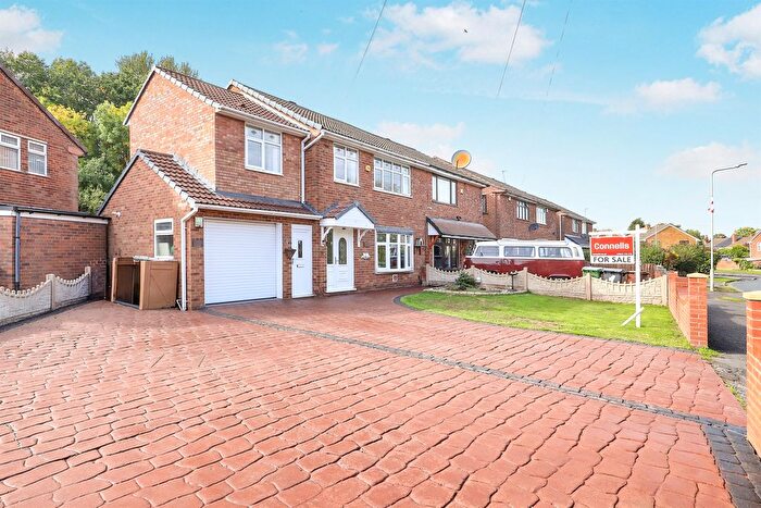 4 Bedroom Semi-detached House For Sale In Rocket Pool Drive, Bilston, WV14