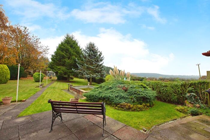 2 Bedroom Semi-Detached House For Sale In Mansfield Road, Underwood, Nottingham, NG16