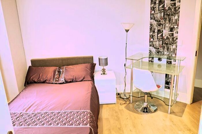 Studio To Rent In B Lithos Road, Hampstead, NW3