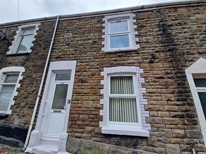 3 Bedroom Terraced House To Rent In Kilvey Road, St. Thomas, Swansea, SA1