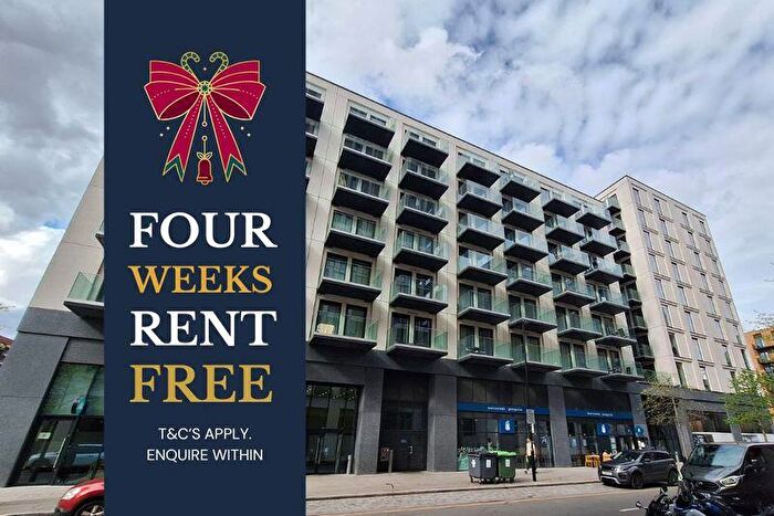 Flat To Rent In Caravel House, Treacle Works, E16