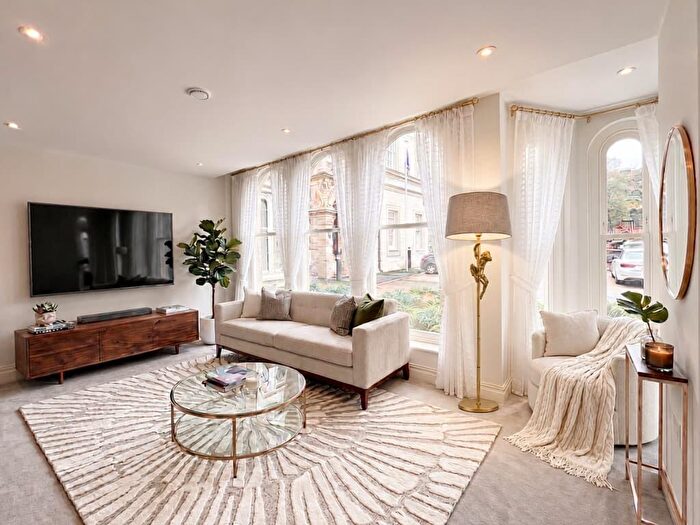 1 Bedroom Apartment For Sale In Off Fountain Way, Wilton Road, Salisbury, SP2