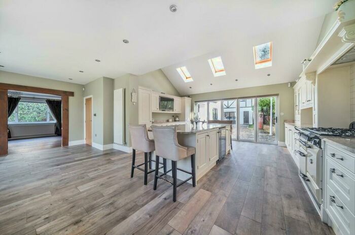 5 Bedroom Detached House To Rent In Cavendish Road, Eccles, Manchester, M30