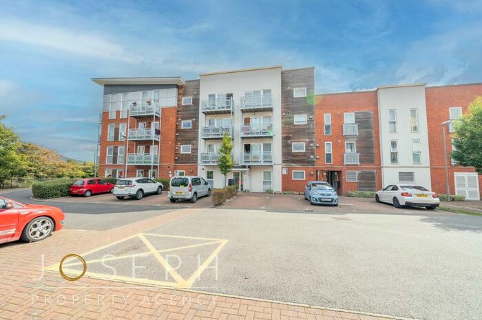 1 Bedroom Apartment To Rent In Gaskell Place, Ipswich, IP2