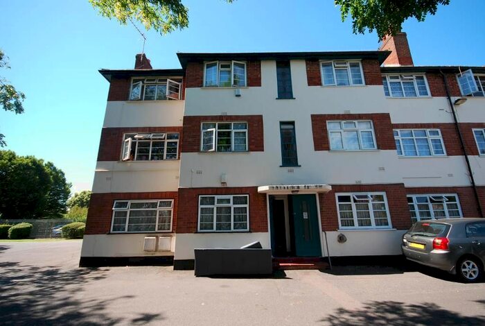 2 Bedroom Flat To Rent In Hurst Lodge, Stanley Avenue, Wembley, Middlesex, HA0