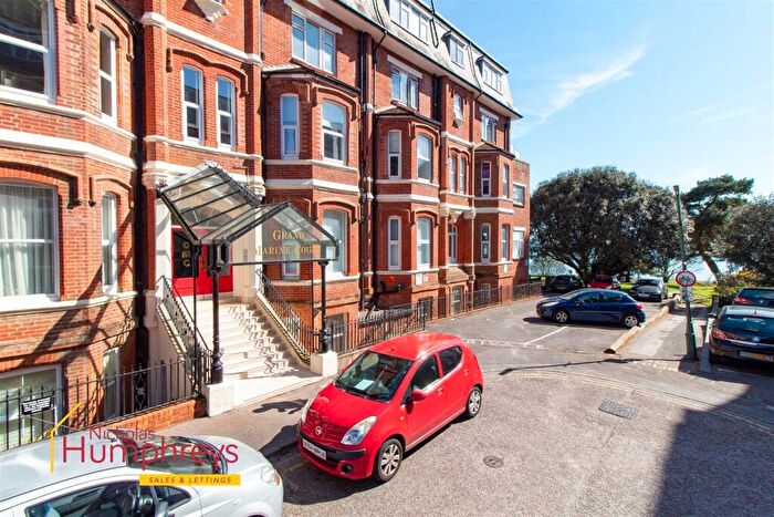 2 Bedroom Apartment To Rent In Durley Gardens, Bournemouth, BH2