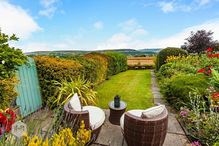3 Bedroom Terraced House For Sale In Watling Street, Affetside, Bury, Greater Manchester, BL8