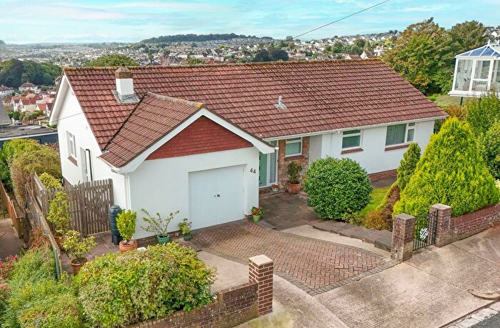 3 Bedroom Bungalow For Sale In Barcombe Heights, Preston, Paignton, TQ3
