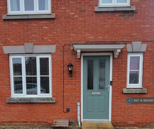 3 Bedroom Semi-Detached House To Rent In Hestercombe Close, Western Super Mare, BS24