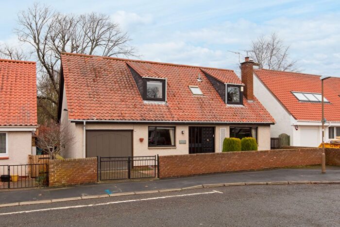3 Bedroom Detached House For Sale In The Glebe, Pencaitland, EH34