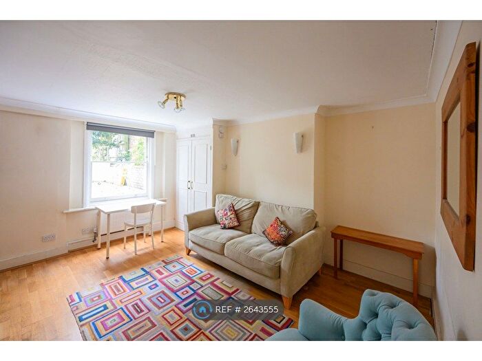 1 Bedroom Flat To Rent In Balham, London, SW12