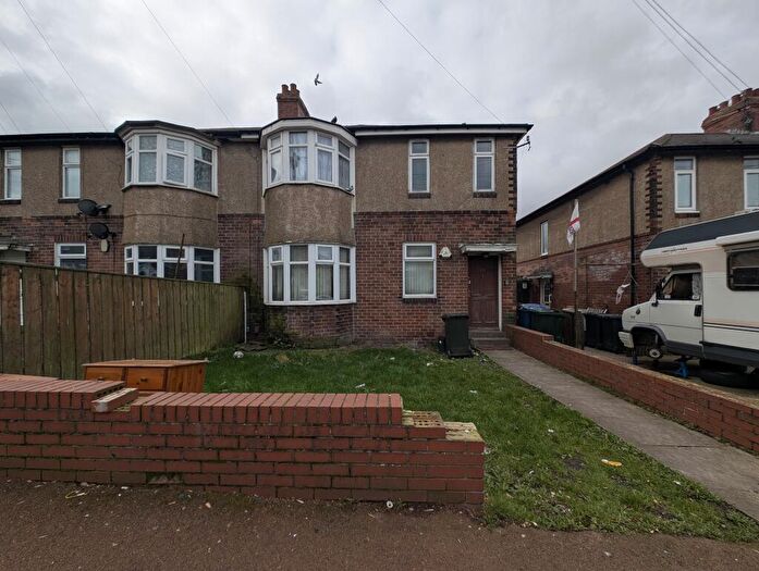 3 Bedroom Flat For Sale In Castleside Road, Newcastle Upon Tyne, Tyne And Wear, NE15