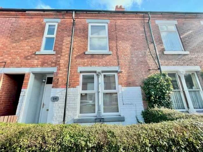 4 Bedroom Terraced House To Rent In Dalestorth Street, Sutton In Ashfield, NG17