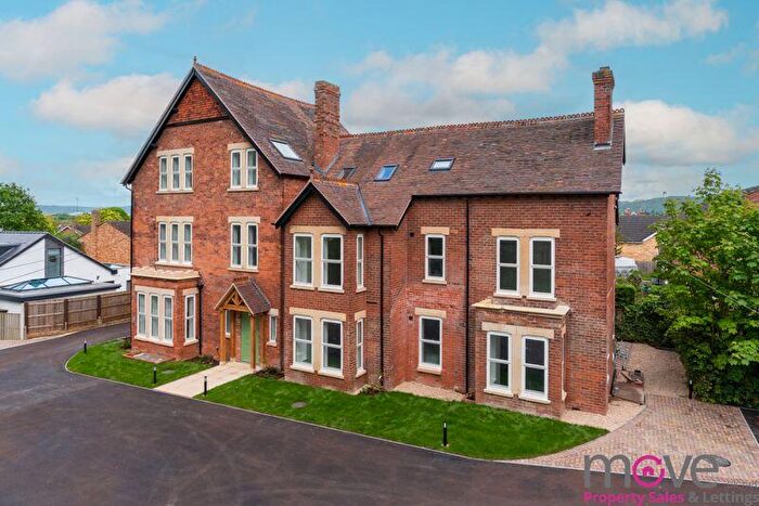 2 Bedroom Flat For Sale In Station Road, Churchdown, GL3