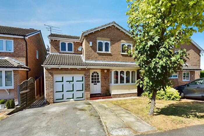 4 Bedroom Detached House For Sale In Wychwood Glen, Sothall, Sheffield, S20