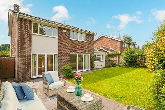 3 Bedroom Detached House For Sale In St. Katherines Road, Henley-On-Thames, RG9