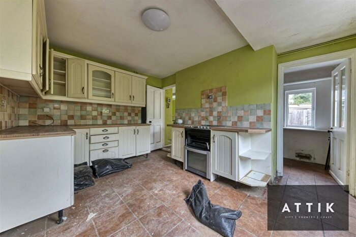 2 Bedroom Detached Bungalow For Sale In Norwich Road, Attleborough, NR17