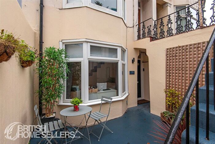 1 Bedroom Flat For Sale In Upper Lewes Road, Brighton, East Sussex, BN2